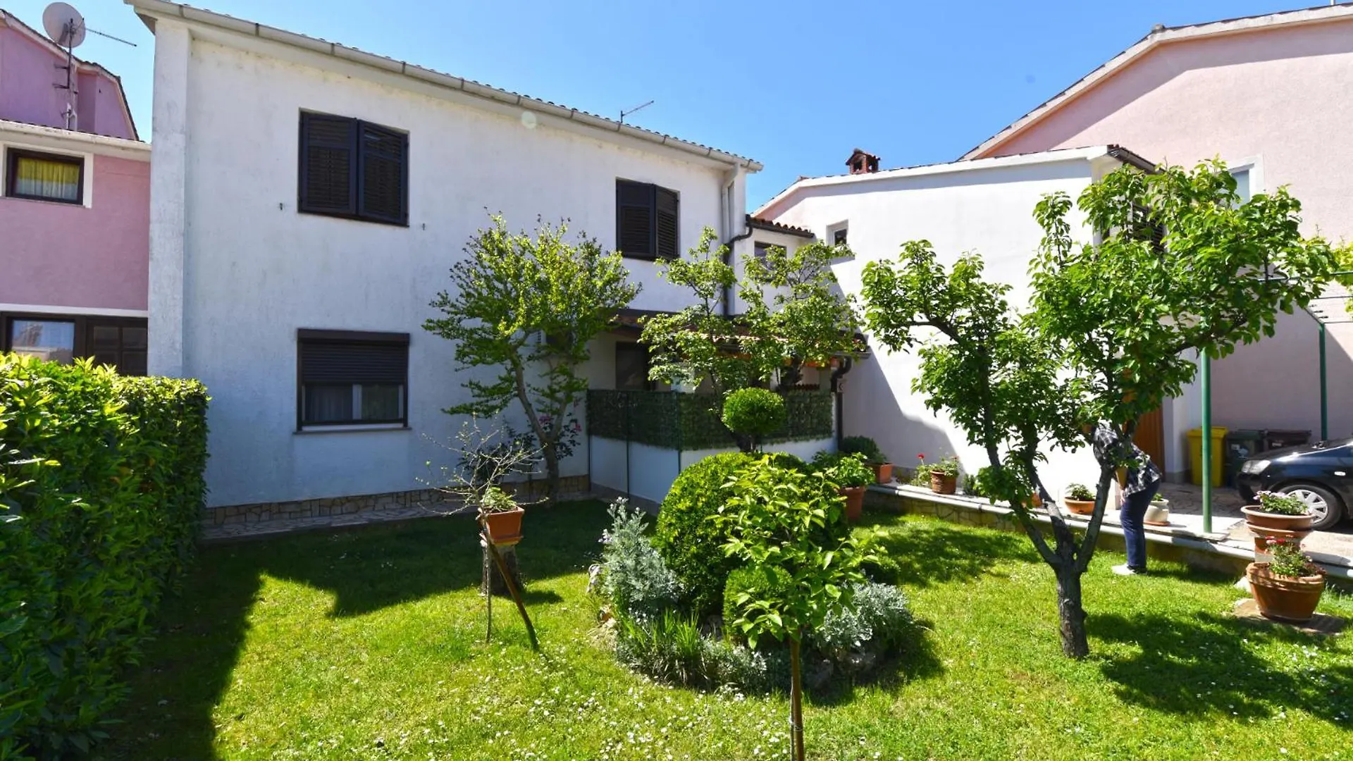 Apartments Nevina 1230 Pula